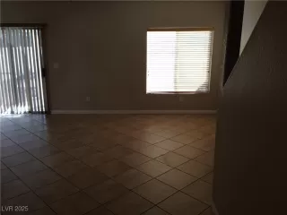 Photo #3: 2645169 Listing 