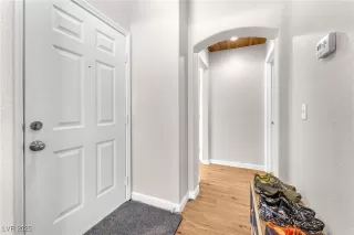 Photo #6: 2645186 Listing