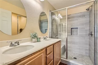 Photo #6: 2645209 Listing 