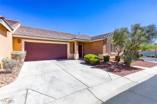 Photo #1: 2645282 Listing 