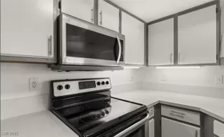 Photo #1: 2645307 Listing 