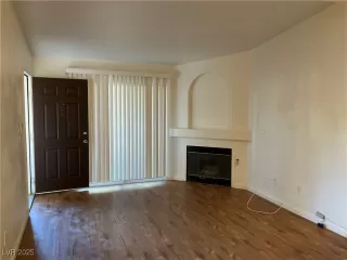 Photo #6: 2645311 Listing 