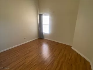 Photo #6: 2645322 Listing 