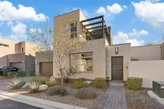 Photo #2: 2645341 Listing 