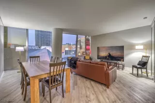 Photo #5: 2645345 Listing 