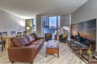 Photo #6: 2645345 Listing 