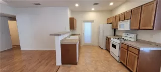 Photo #3: 2645373 Listing