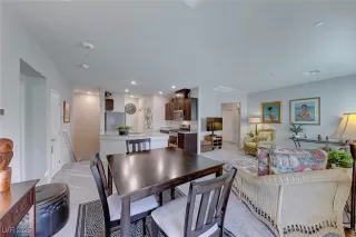 Photo #3: 2645392 Listing