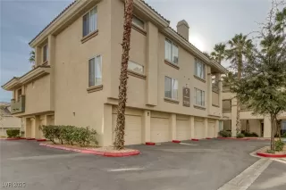 Photo #1: 2645398 Listing 