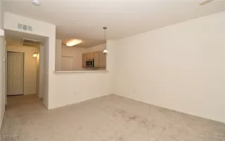 Photo #6: 2645406 Listing 