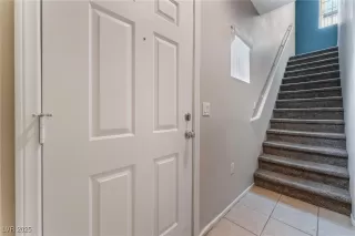 Photo #4: 2645407 Listing 