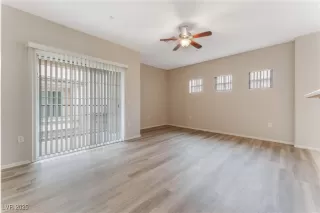 Photo #5: 2645407 Listing 