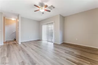 Photo #6: 2645407 Listing 