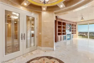 Photo #6: 2645424 Listing