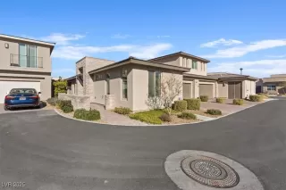 Photo #1: 2645430 Listing 