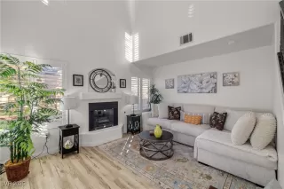 Photo #3: 2645446 Listing 