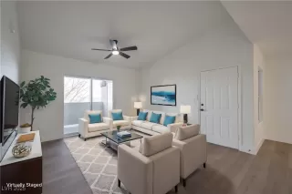 Photo #1: 2645469 Listing 