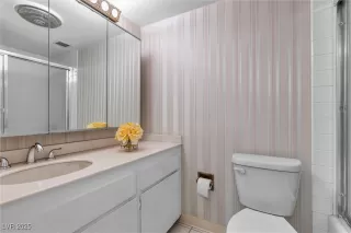 Photo #6: 2645488 Listing