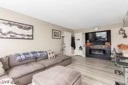 Photo #1: 2645535 Listing