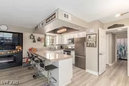 Photo #3: 2645535 Listing