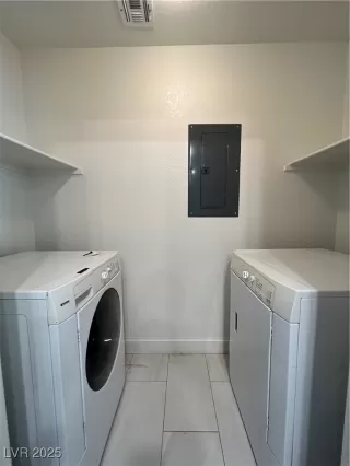 Photo #6: 2645555 Listing 