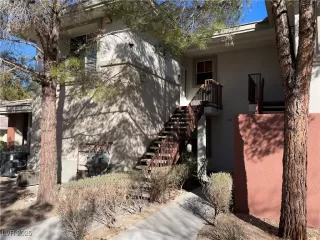 Photo #1: 2645634 Listing 