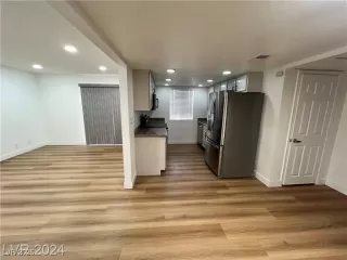 Photo #1: 2645638 Listing