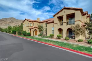 Photo #2: 2645705 Listing 
