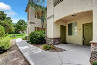 Photo #6: 2645710 Listing 