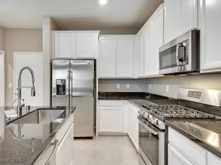 Photo #4: 2645774 Listing 