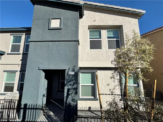 MLS: 2645795 Condo For Sale