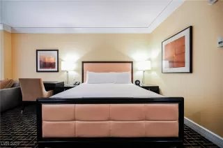 Photo #5: 2645799 Listing