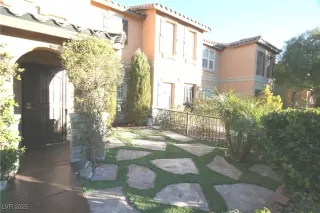 Photo #2: 2645817 Listing 