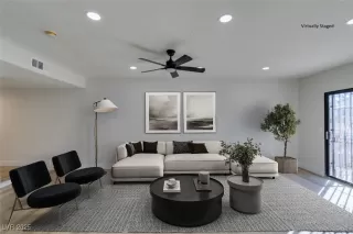 Photo #5: 2645880 Listing 