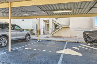 Photo #4: 2645894 Listing