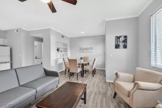 Photo #3: 2645971 Listing 