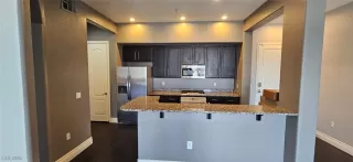 Photo #1: 2646033 Listing 