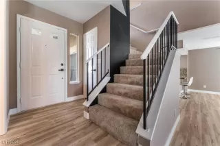 Photo #5: 2646085 Listing