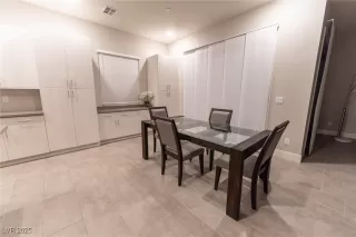 Photo #3: 2646090 Listing 