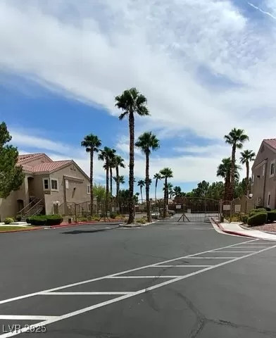 MLS: 2646129 Condo For Sale
