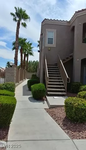 Photo #4: 2646129 Listing 
