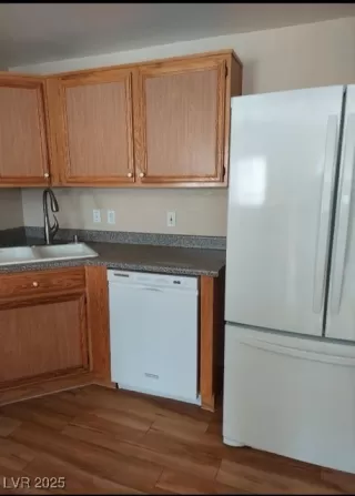 Photo #6: 2646129 Listing 
