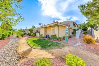 Photo #5: 2646199 Listing