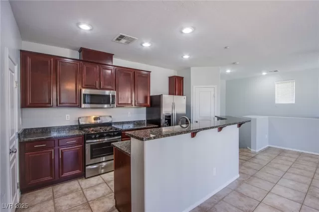 MLS: 2646214 Condo For Sale