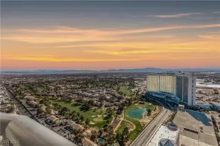 Photo #3: 2646216 Listing