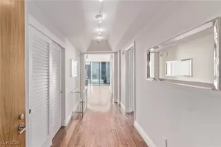 Photo #4: 2646216 Listing