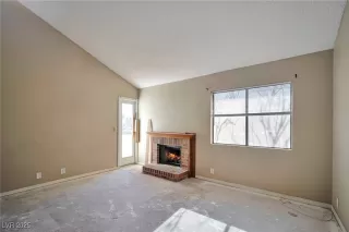 Photo #1: 2646247 Listing 