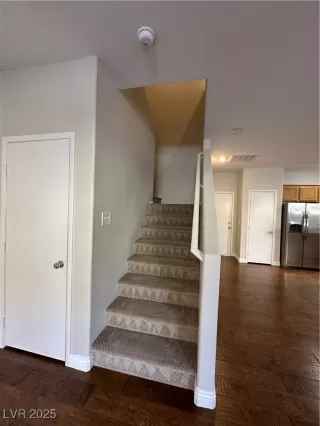 Photo #5: 2646250 Listing 