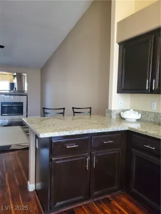 Photo #6: 2646262 Listing 