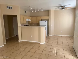 Photo #1: 2646289 Listing 